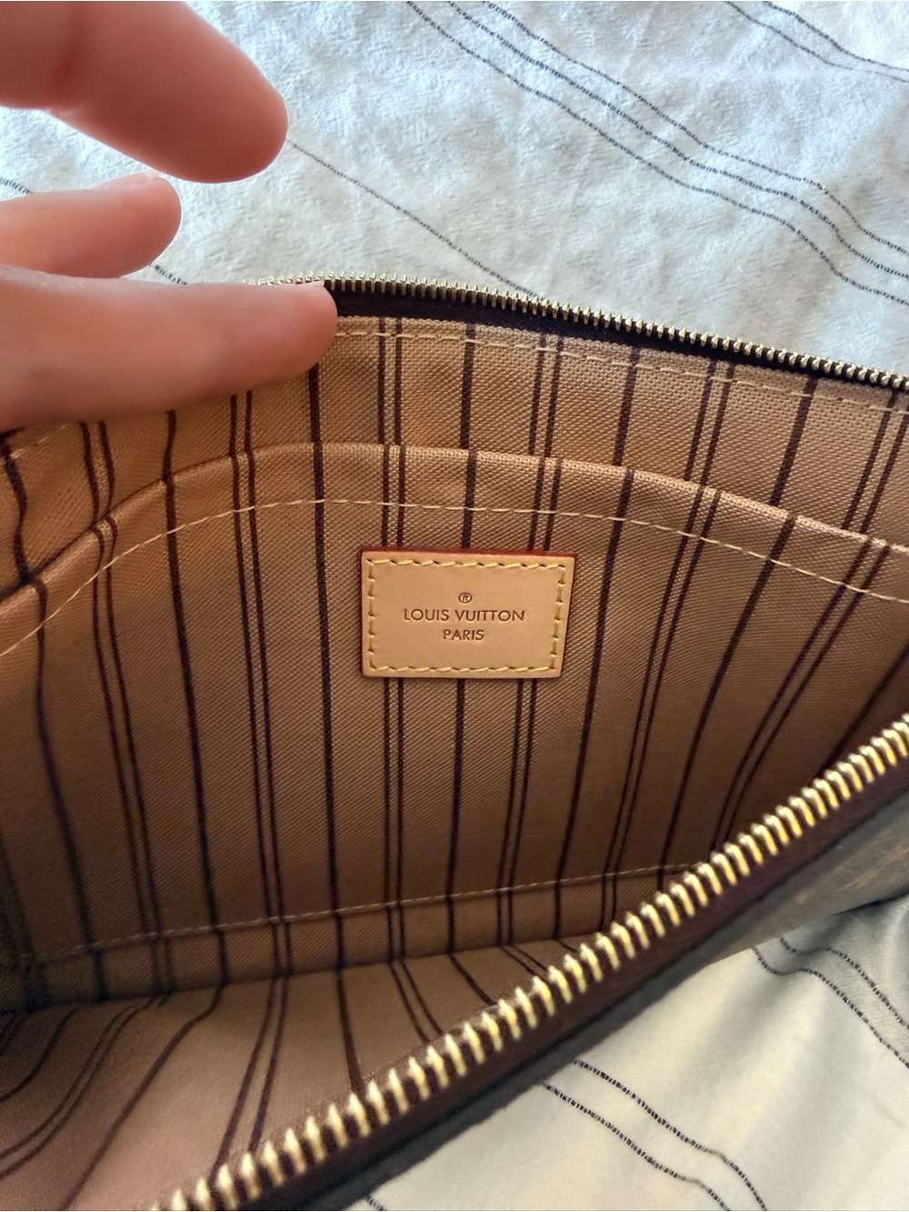 Louis Vuitton Brown and Tan Pochette - Picture 5 of 8